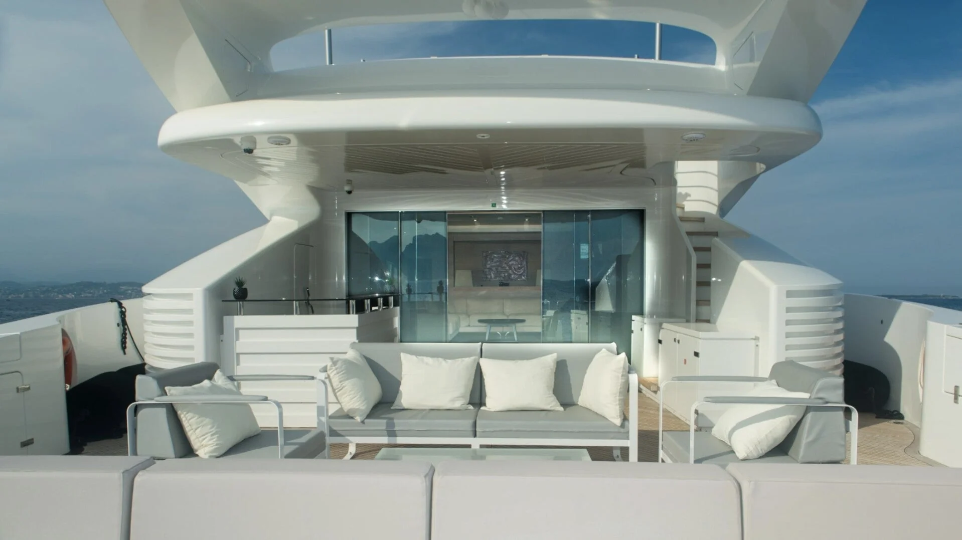 AB Yachts 146 7