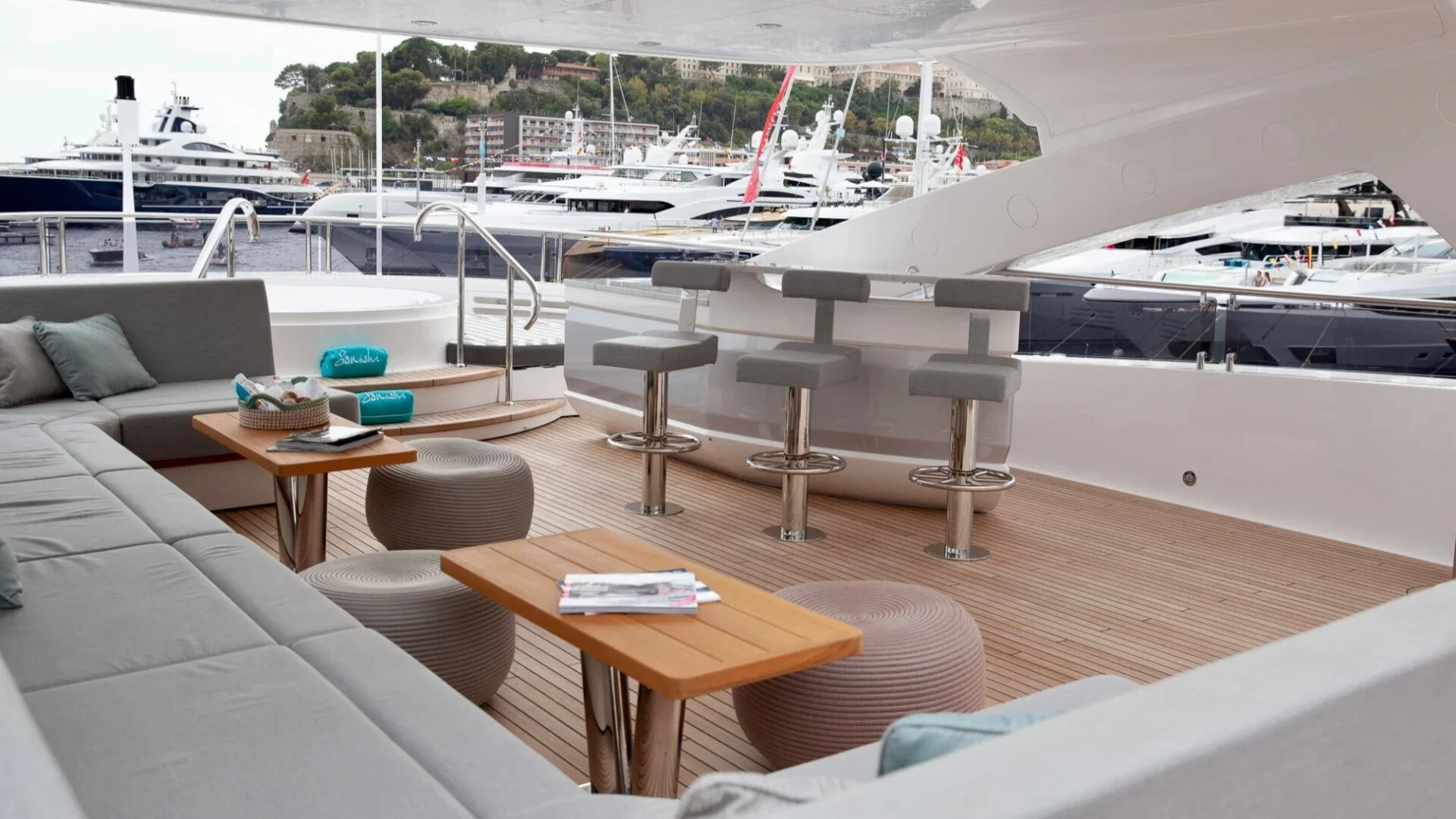 Sunseeker 131 · Cannes 7