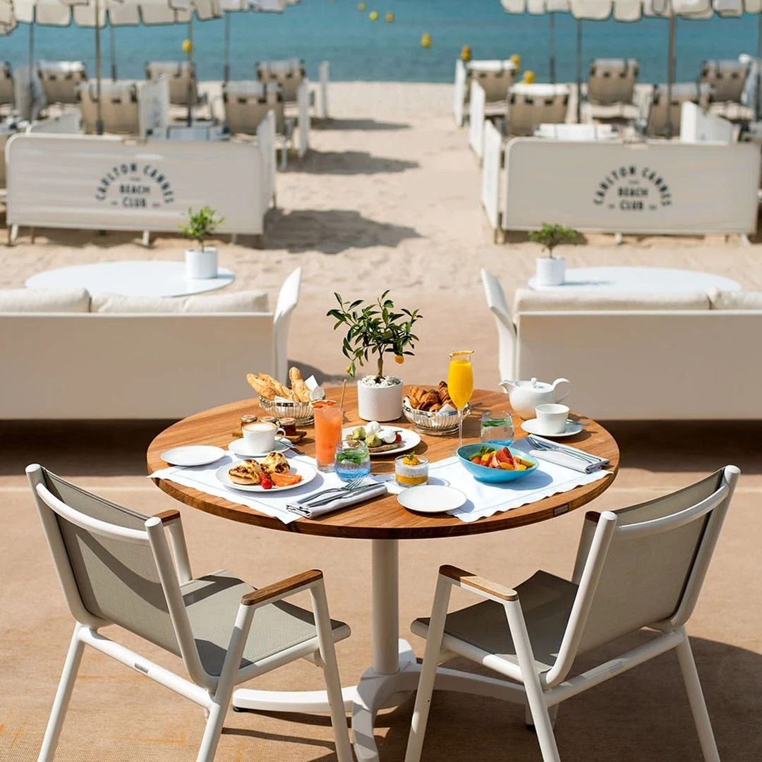 Carlton Beach Club — 10