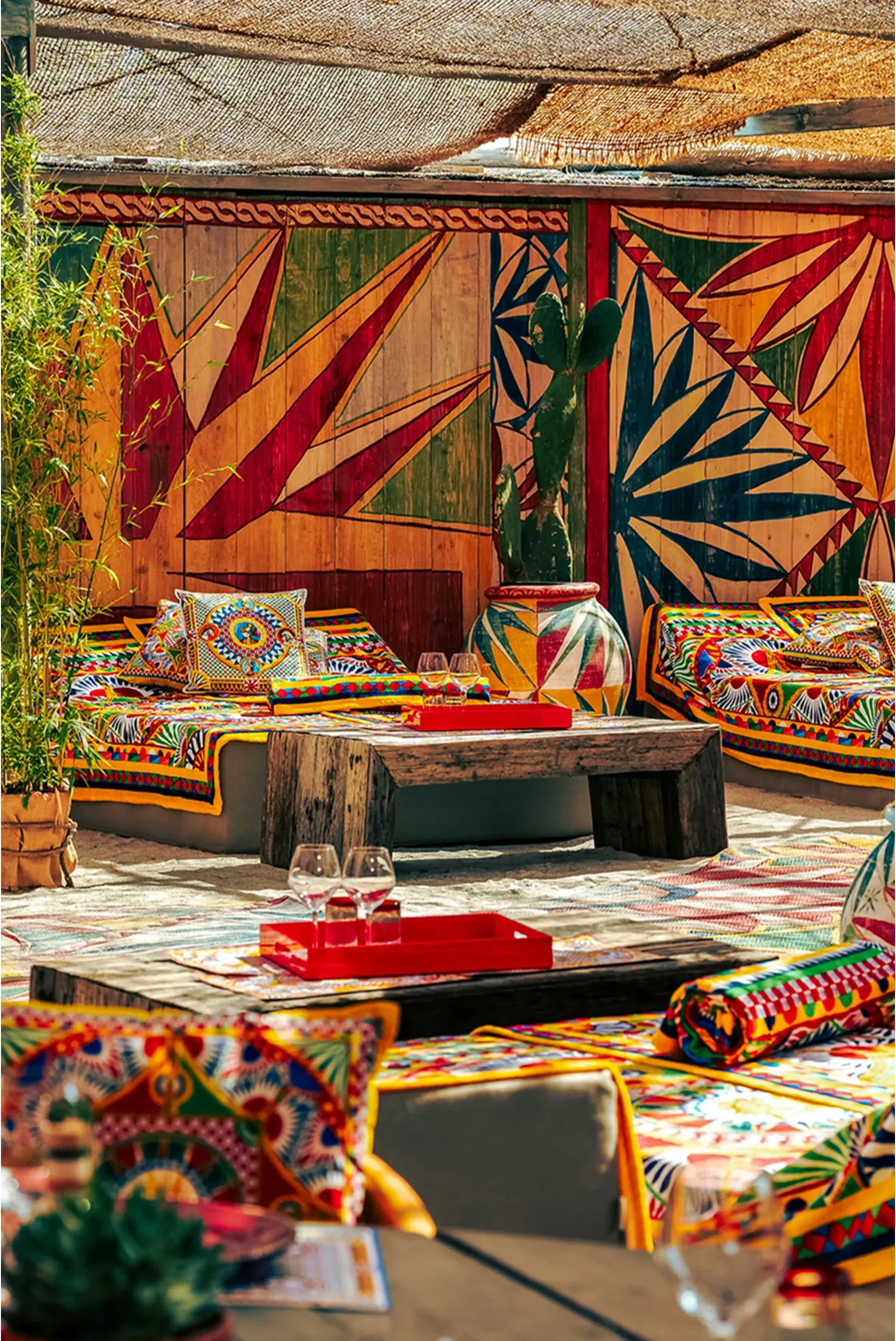 Casa Amor — 6
