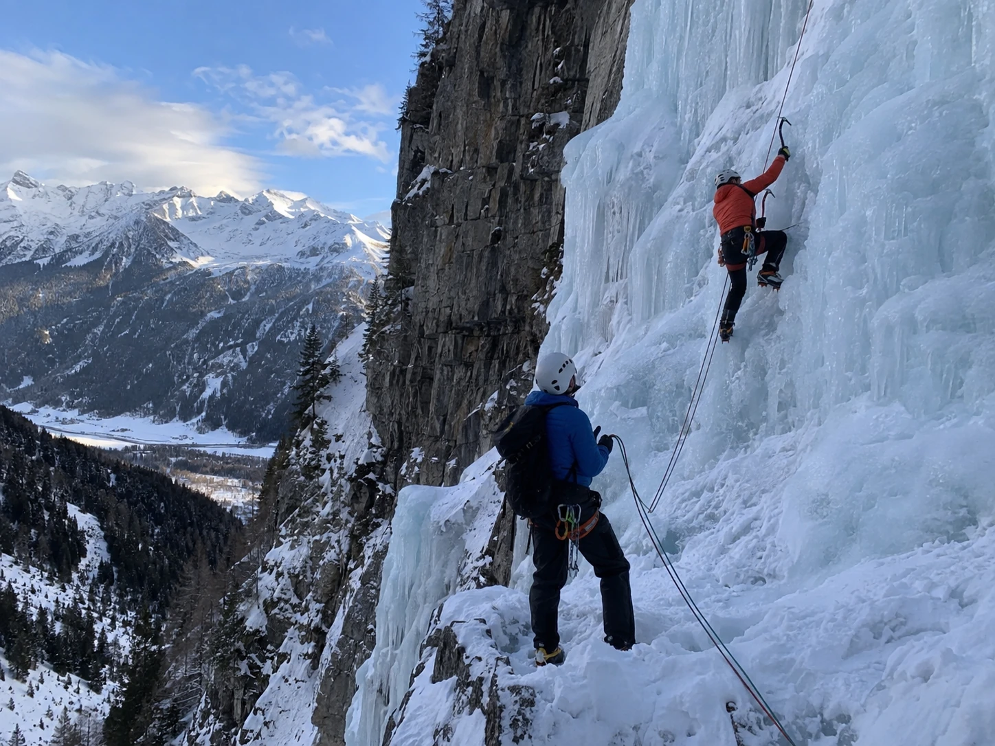Cascade de glace avec guide privé