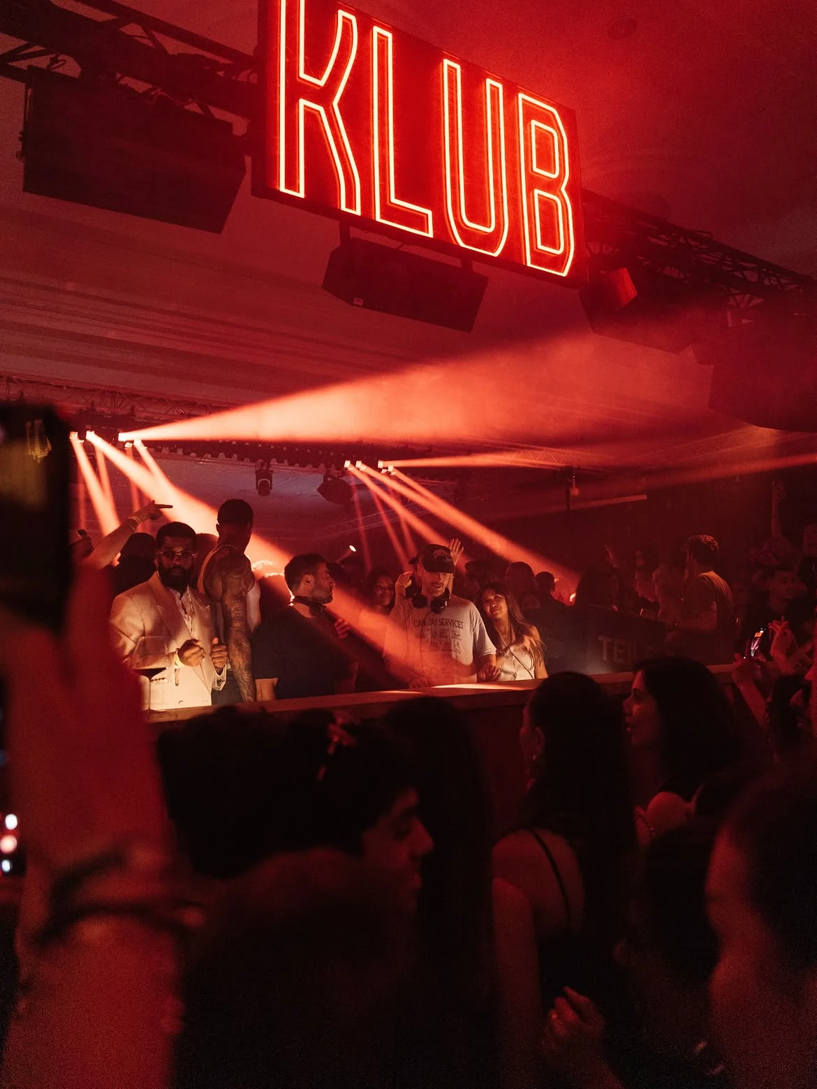 KLUB — 5