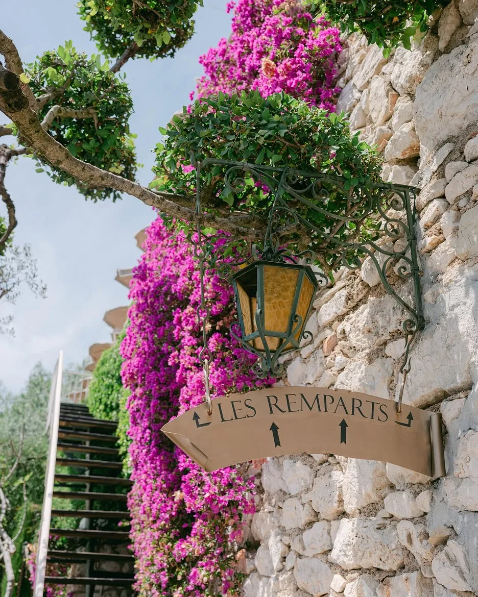 Les Remparts — 5