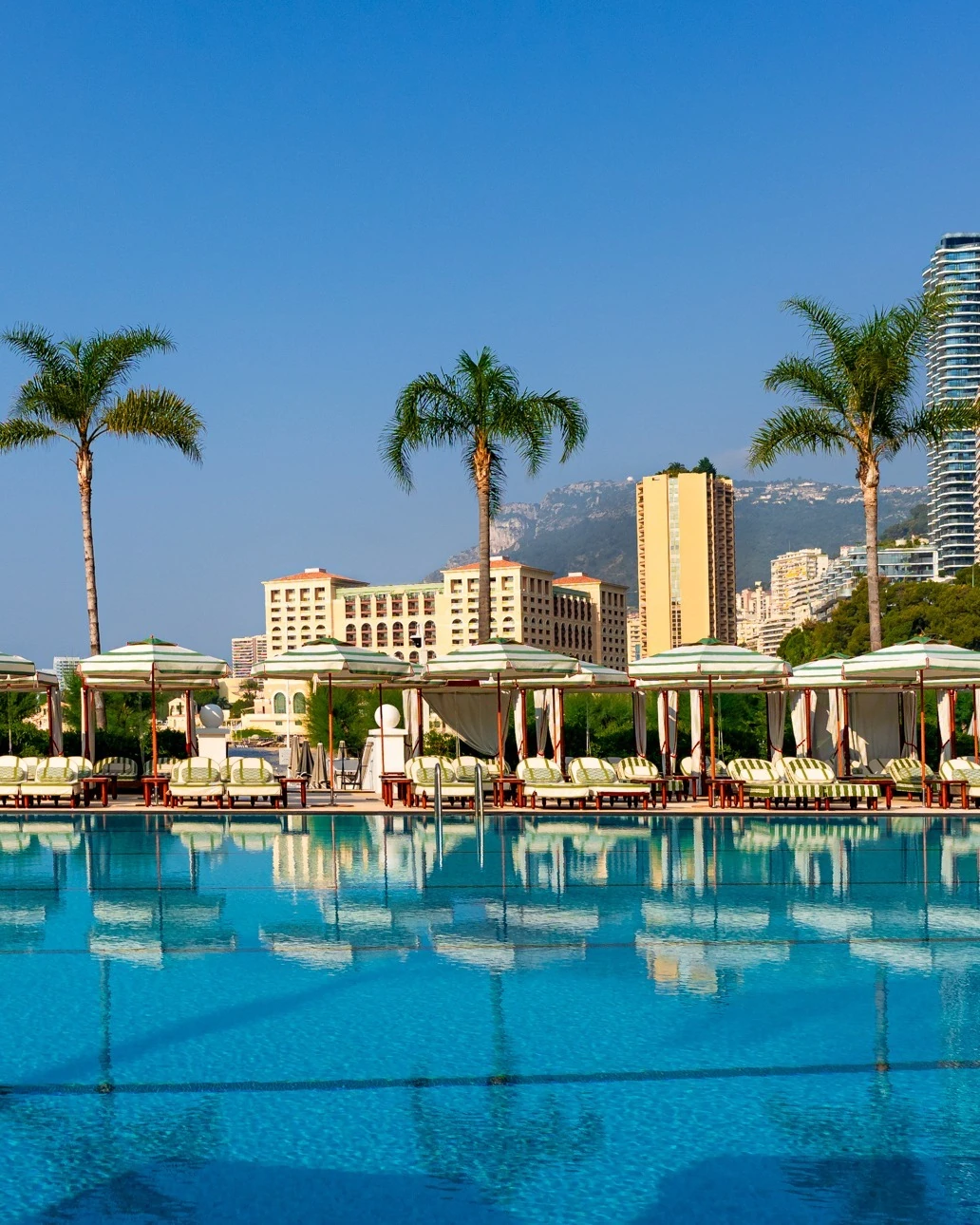 Monte-Carlo Beach — 7