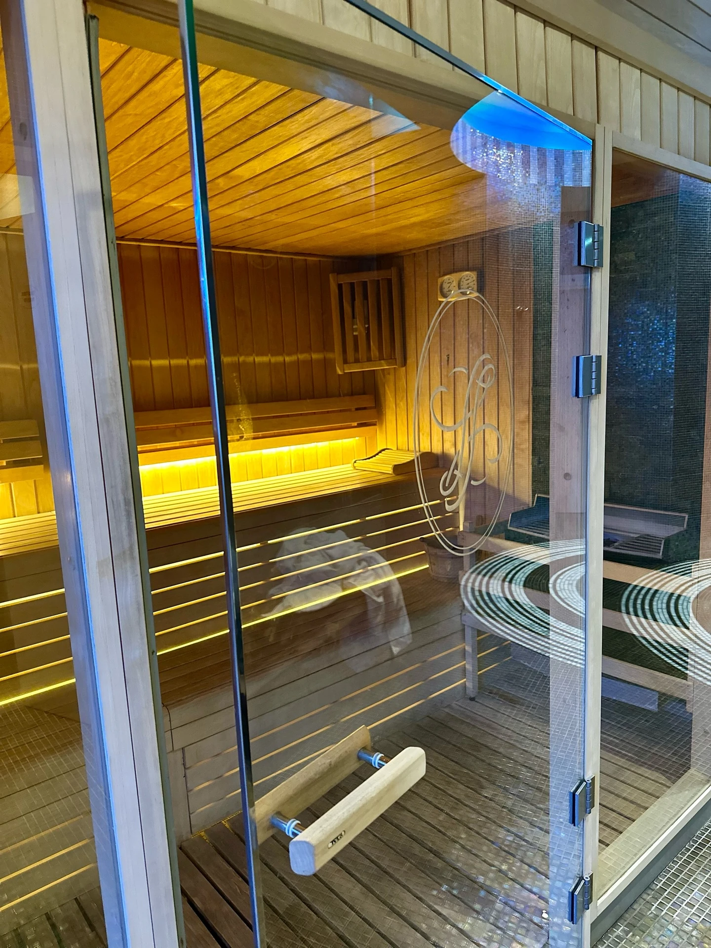 Spa by Clarins — Le Lana — 7